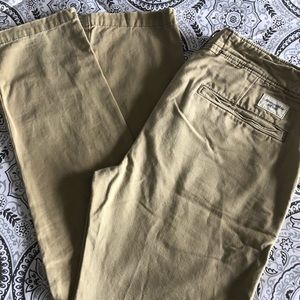 Abercrombie & Fitch khakis 31x32